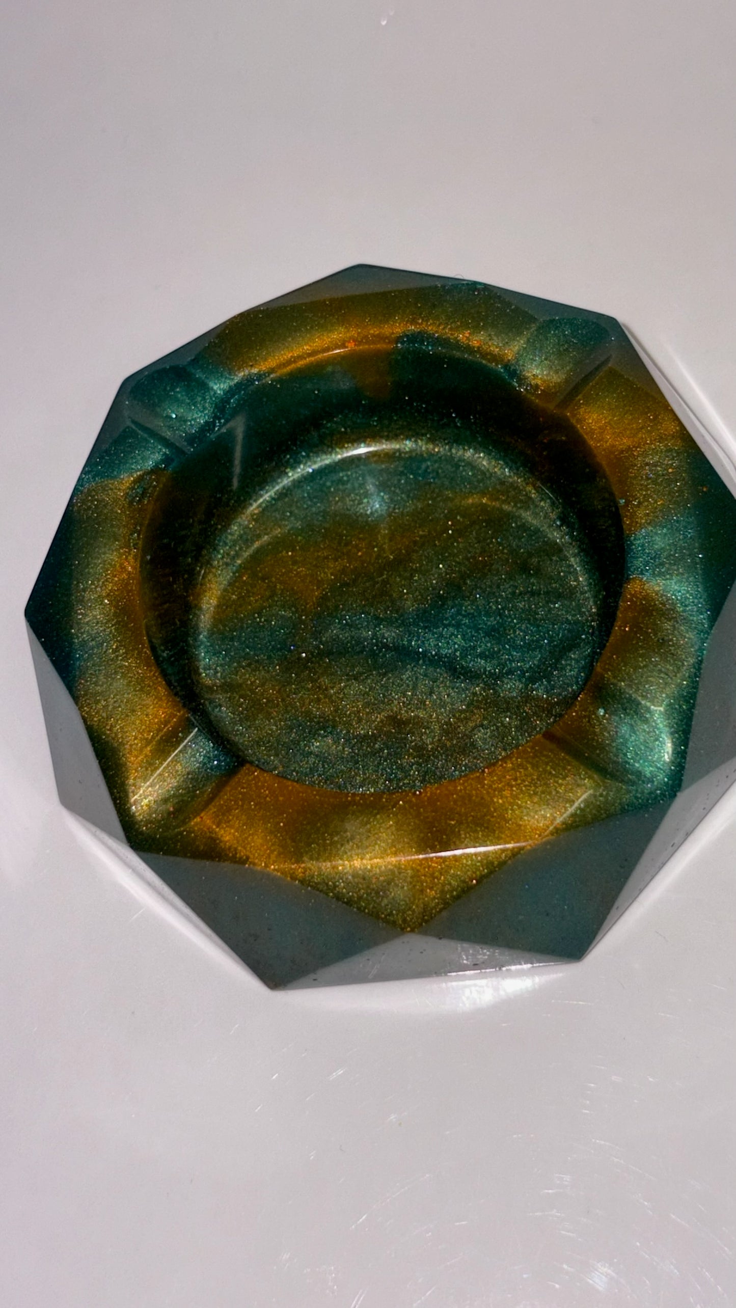 BLUE AND COPPER EFFECT ASH TRAY